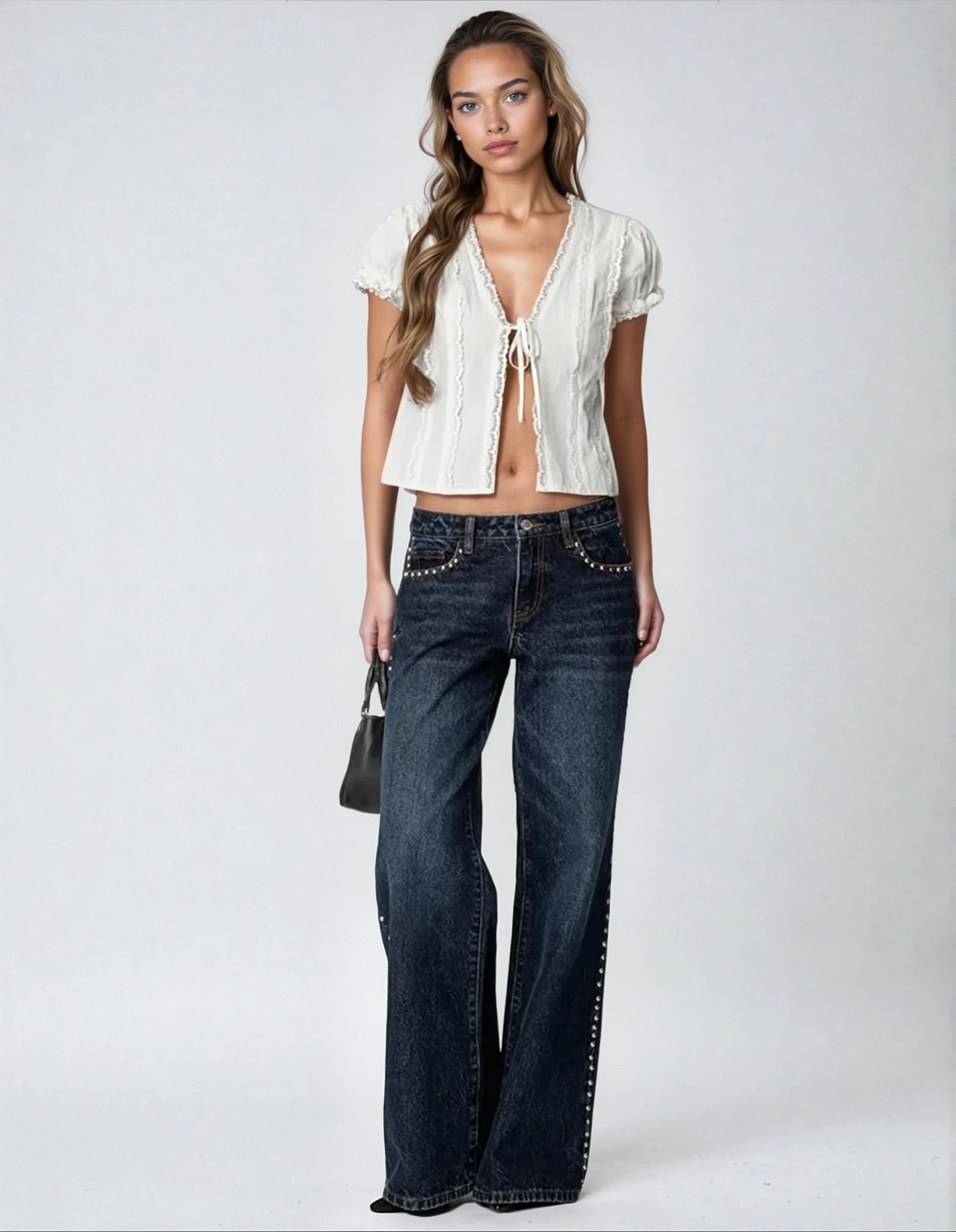 Astrid – spetsig topp